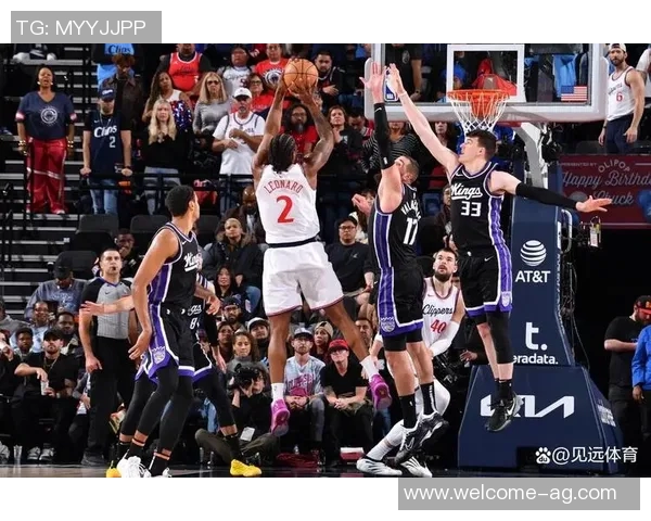 快船战绩堪忧一胜八负小卡激励全队哈登心情愉悦积极备战