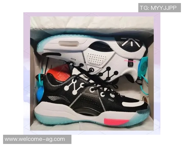 韦德亲临签约仪式李宁品牌韦德之道与篮网新秀杰明达成合作 韦德亲临签约仪式李宁品牌韦德之道与篮网新秀杰明达成合作