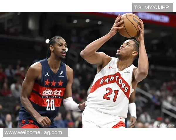 黄蜂队全员发力十人得分八人上双展现团队实力