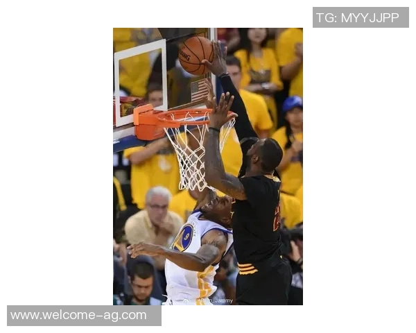 詹姆斯生涯巅峰之战回顾2014年今日他狂砍61分震撼全场